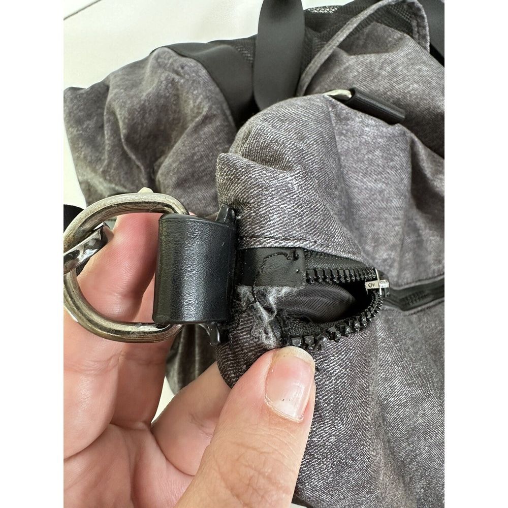 Fabletics‎ Gym Bag Beach Yoga Crossbody Tote Travel Duffel Workout Pilates - Picture 6 of 16